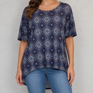 LULAROE Medium Irma Patterned Stretchy